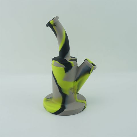 MEDIUM SILICONE BONG