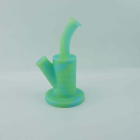 MEDIUM NOCTILUCENT SILICONE BONG