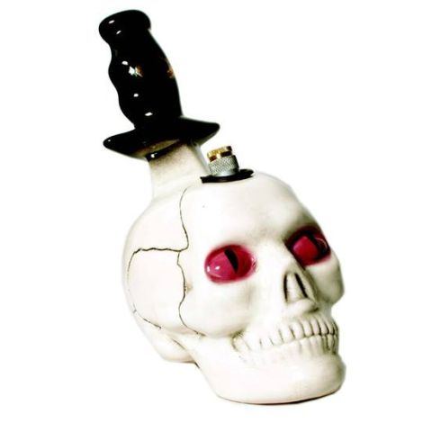 Skull & Dagger