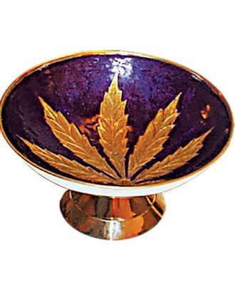 Brass Mull Bowl With Leaf